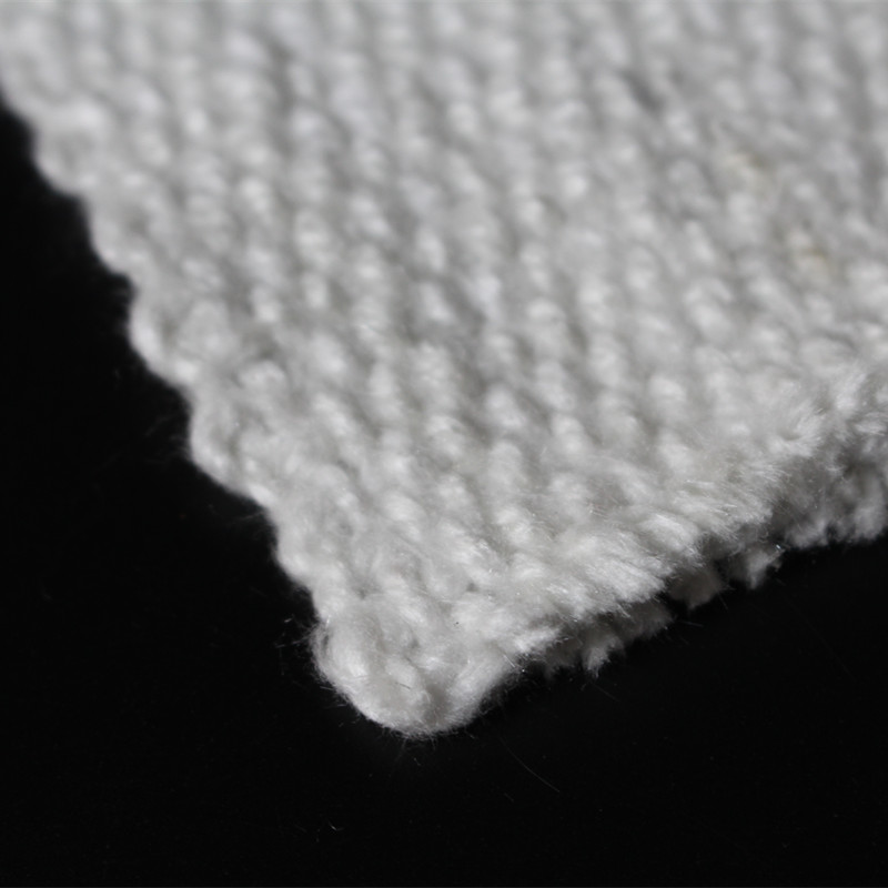 Yüksek sıcaklık uygulamalarında seramik kumaş kullanmanın faydaları nelerdir?